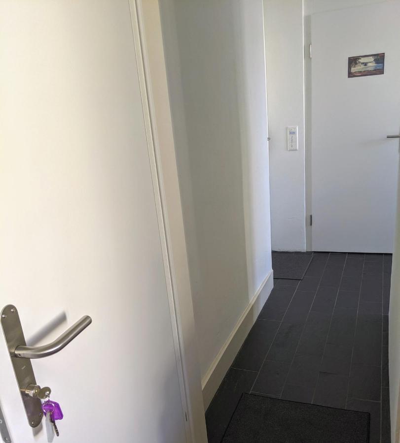 Rooms-Zimmer Neuhausen Am Rheinfall Eksteriør bilde